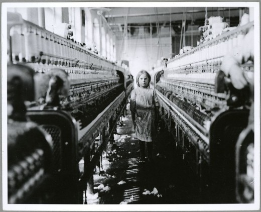 lewis_wickes_hine_-_travail_enfants_1900-1937-ten-year-old-spinner-in-a-north-carolina-cotton-mill.jpg